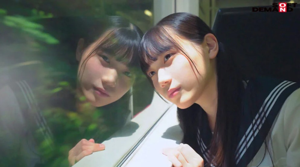 悶々19歳。シャイ、まじめ、むっつりスケベ。このまま大人になりたくない。 望実かなえ AV DEBUT